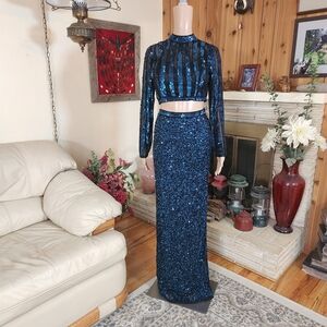 Kylie-Inspired Sparkle: Mac Duggal 2-Piece Sequin Gown